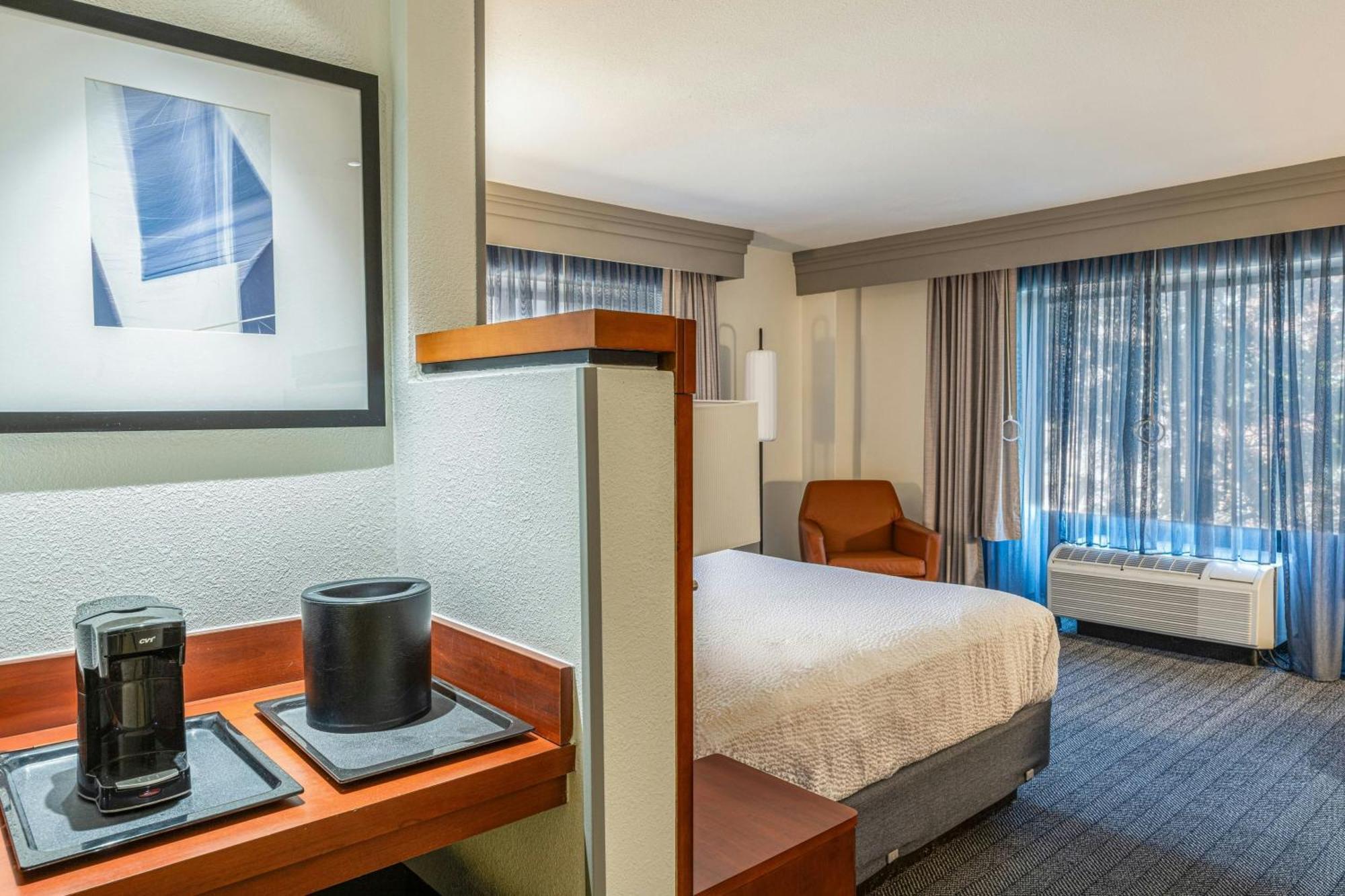 Hotel Courtyard By Marriott Wichita At Old Town Exteriér fotografie