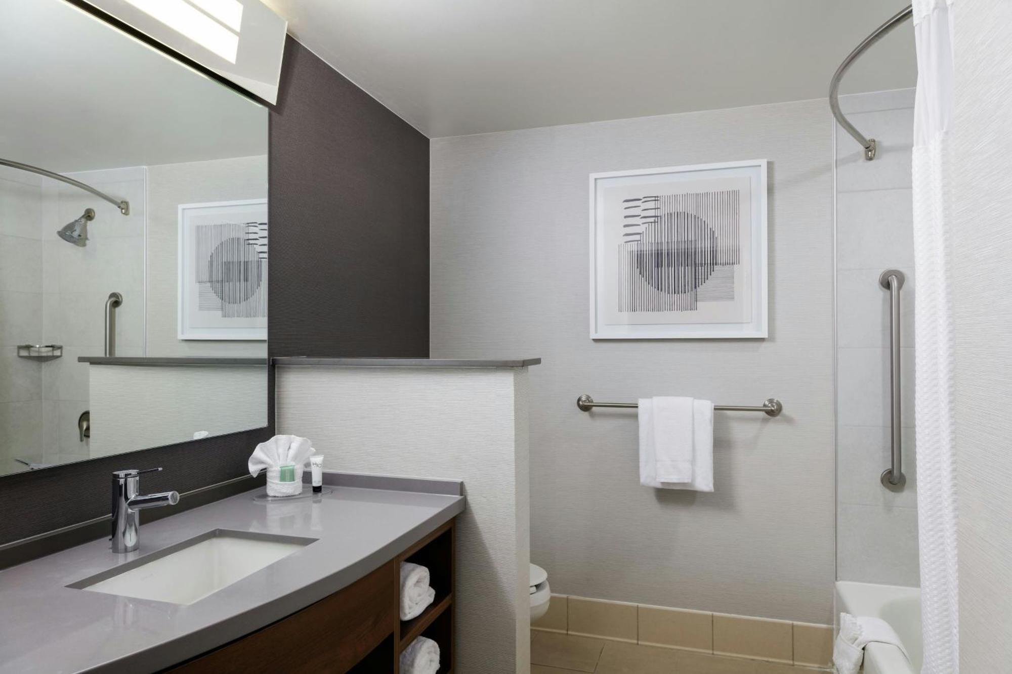 Hotel Courtyard By Marriott Wichita At Old Town Exteriér fotografie